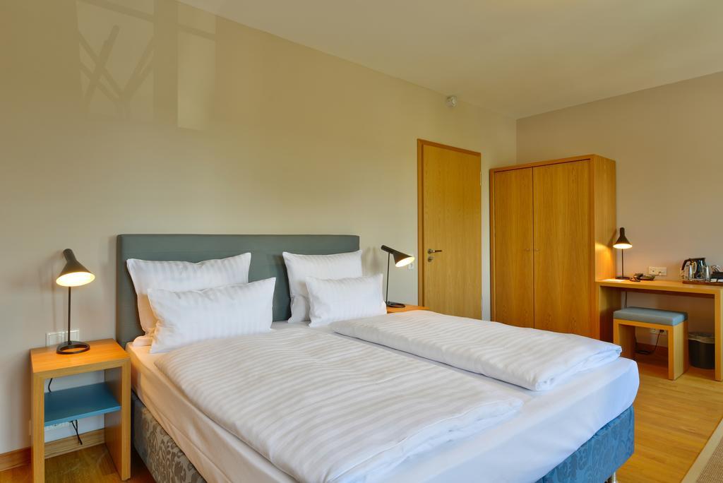 Vogelsburg Hotel Escherndorf Quarto foto