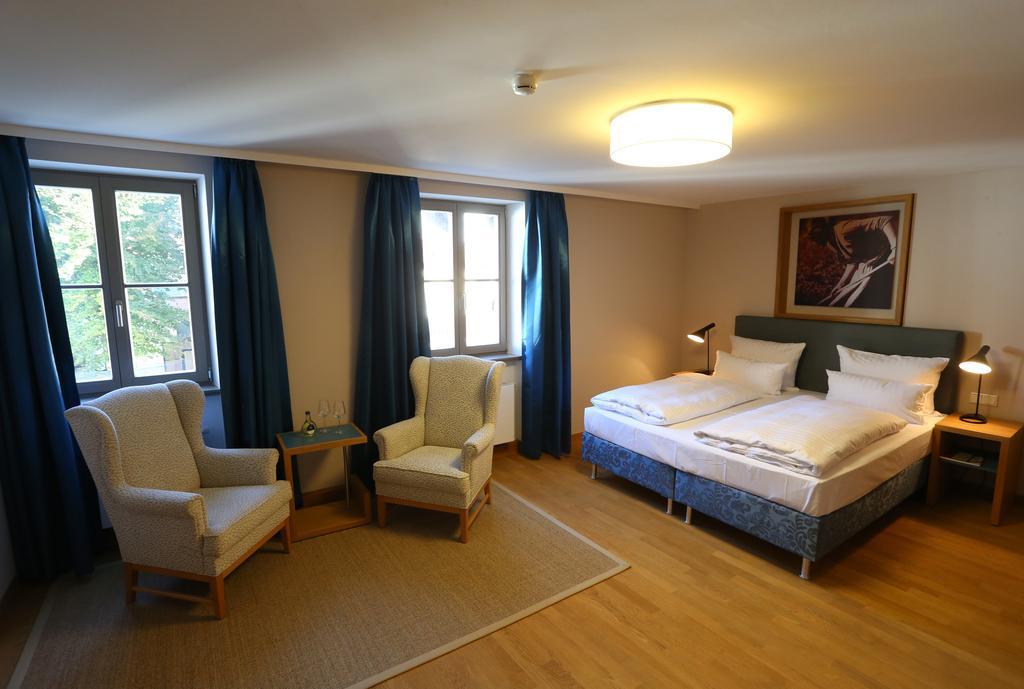 Vogelsburg Hotel Escherndorf Quarto foto
